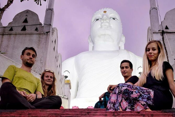 Kandy City Tour and day trip private luxury car and van - Key Points