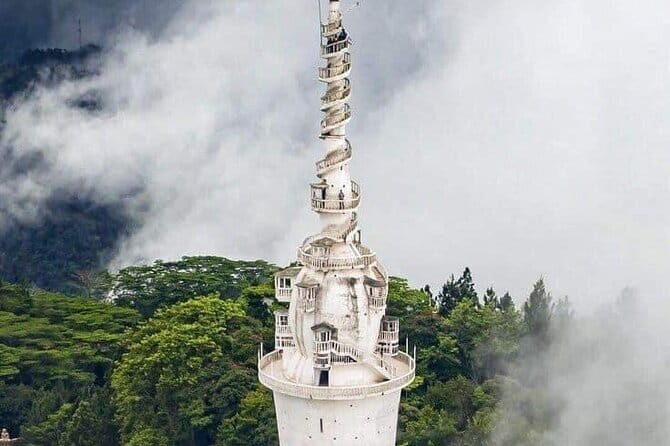 Kandy City Tour & Famous Ambuluwawa Tower with Friendly Chauffeur - Who Would Love This Tour?