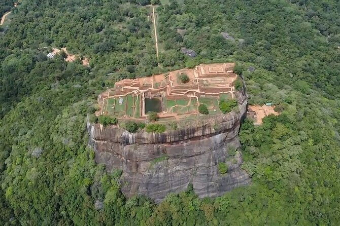 Kandy City Tour & Famous Ambuluwawa Tower with Friendly Chauffeur - FAQ