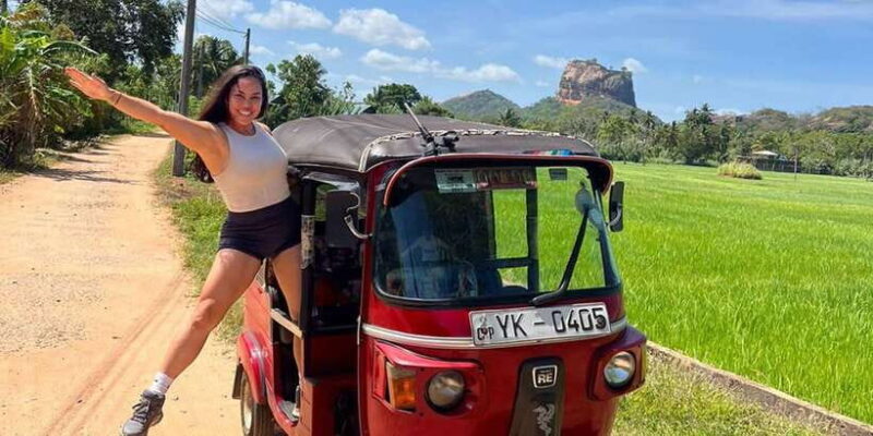 Kandy to Sigiriya by tuk tuk - The Sum Up