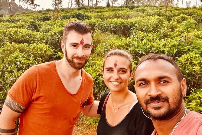 Kandy TukTuk tour with Local Tour Guide - Key Points