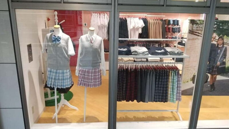 Kanko Shop School Uniform Rental in Harajuku - Key Points