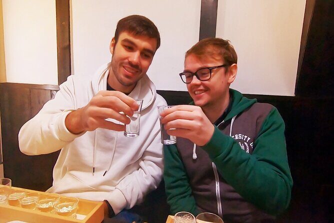 Kansai Airport: Food & Dining Tour on Arrival or Departure - Visiting Two Handpicked Bars