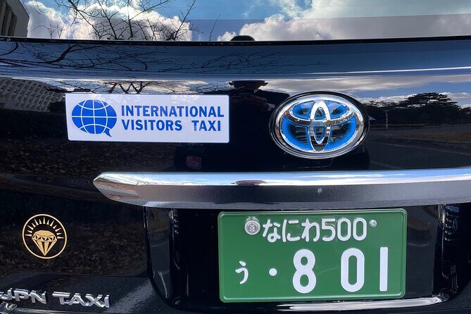 Kansai Airport from Osaka by a Japanese Local Licensed Pro Driver - Key Points