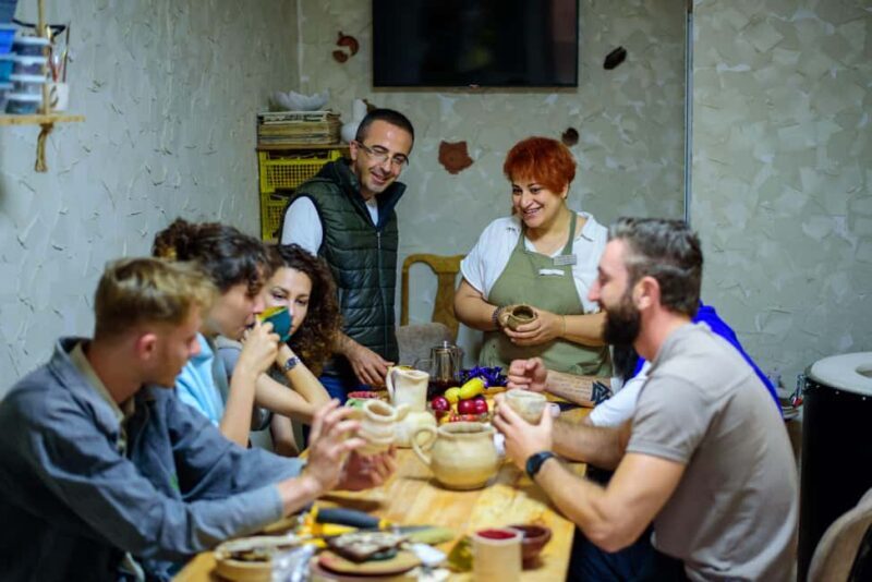 Kapan Walking Art Tour - Overview of the Kapan Walking Art Tour