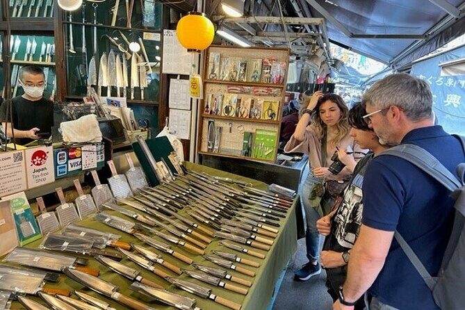 Kappabashi Knife Shopping Tour with Government-Licensed Guide - Key Points