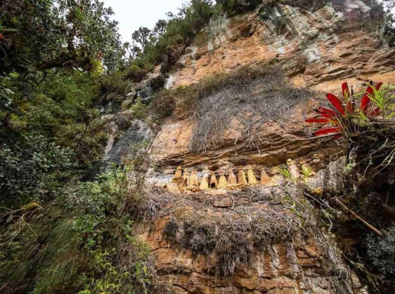 Karajia, guardians of Chachapoyas at Mirador Utcubamba - Discovering the Guardians of Chachapoyas: Karajia and Mirador Utcubamba