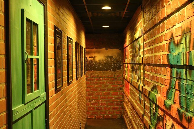 Karaoke Recording inside a Professional Recording Studio - A Deeper Look at the Cocoa Beach Karaoke Recording Experience