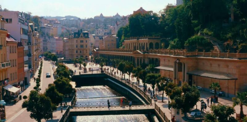 Karlovy Vary: Tourist Cinema Experience - Karlovy Vary: Tourist Cinema Experience – A Deep Dive
