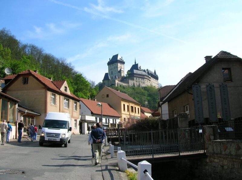 Karlstejn Castle & Crystal Manufactory - Private Tour - Frequently Asked Questions
