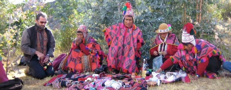 Karpay ceremony at the foot of Ausangate mountain 3D/2N - Key Points