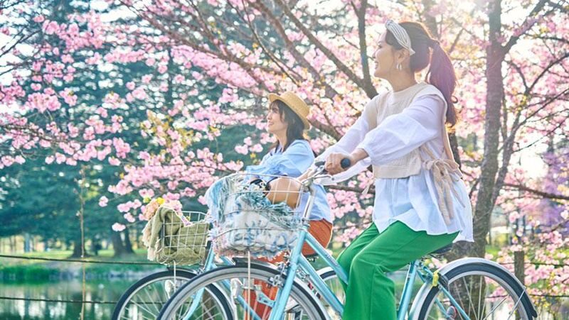 Karuizawa Day Trip: Shiraito Falls + Kumoba Pond + Outlet Shopping (Departing from Tokyo) - At a glance