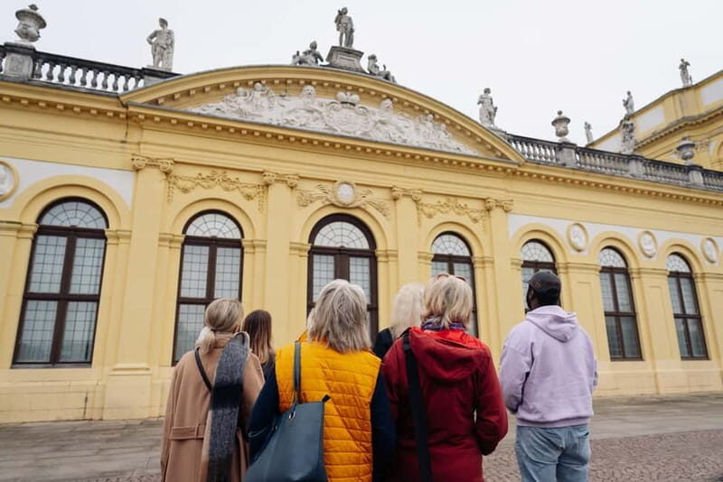 Kassel: Flowers, baroque and art - a walk from the island to the city - Who Will Enjoy This Tour?