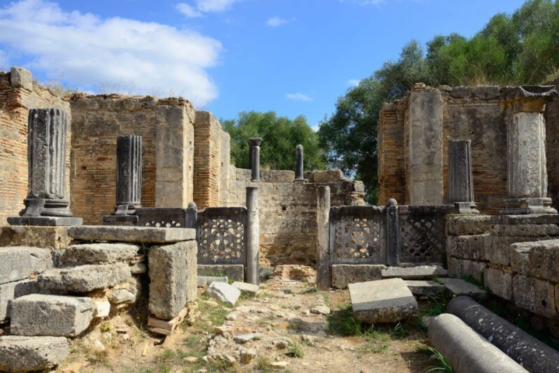 Katakolo: Ancient Olympia and Kourouta Beach Guided Tour - Who Should Consider This Tour?
