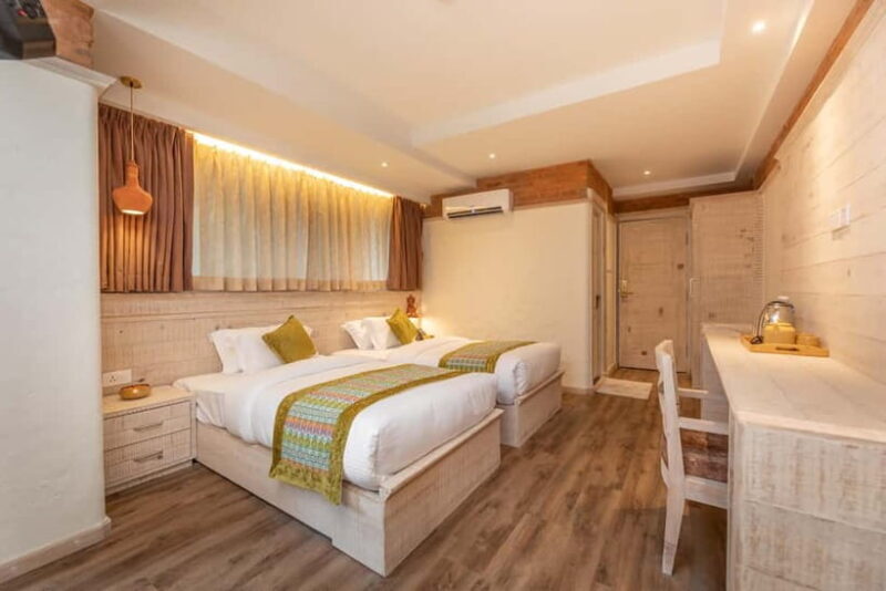 Kathmandu: 10 Days Himalayan Stress Management Yoga Retreat - The Accommodations and Environment