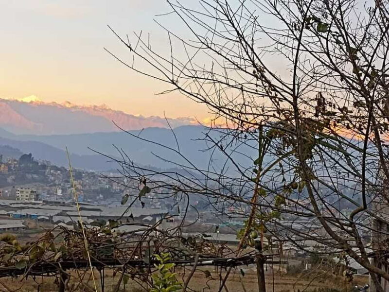 Kathmandu: Cultural Hiking around Kirtipur with Neapli lunch - Views and Scenic Moments