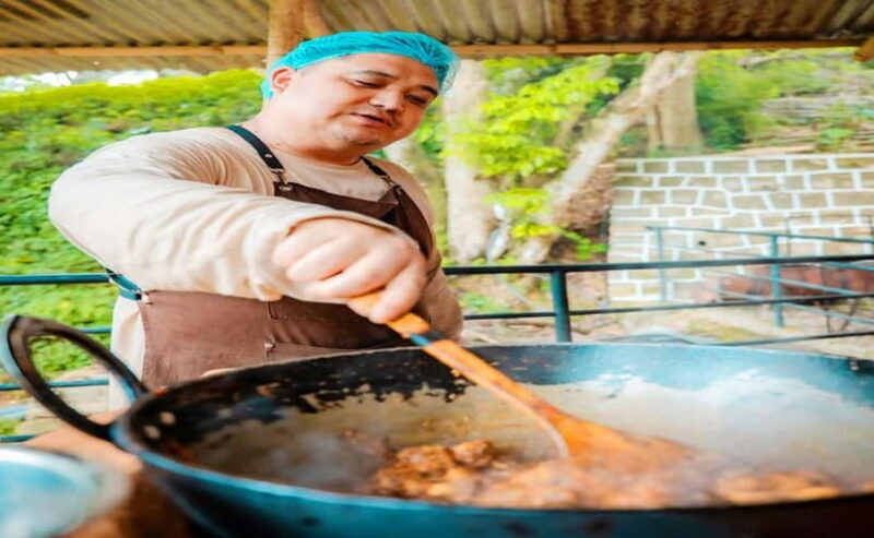 Kathmandu: Forest Adventure by Tarakeshwor Hike with Lunch - How the Experience Unfolds