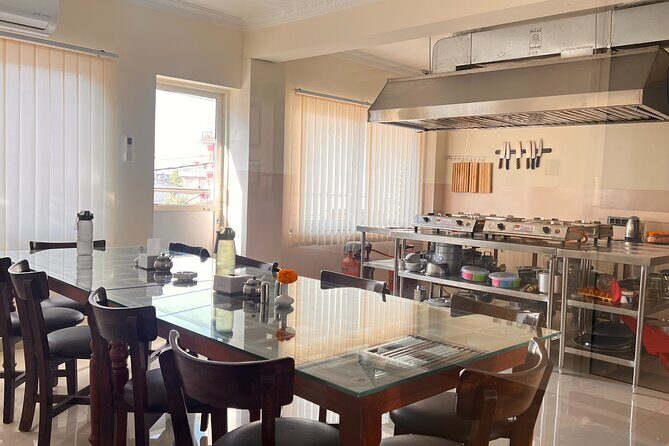 Kathmandu: Local Women Lead Momo-Making Class and Pickup - Key Points