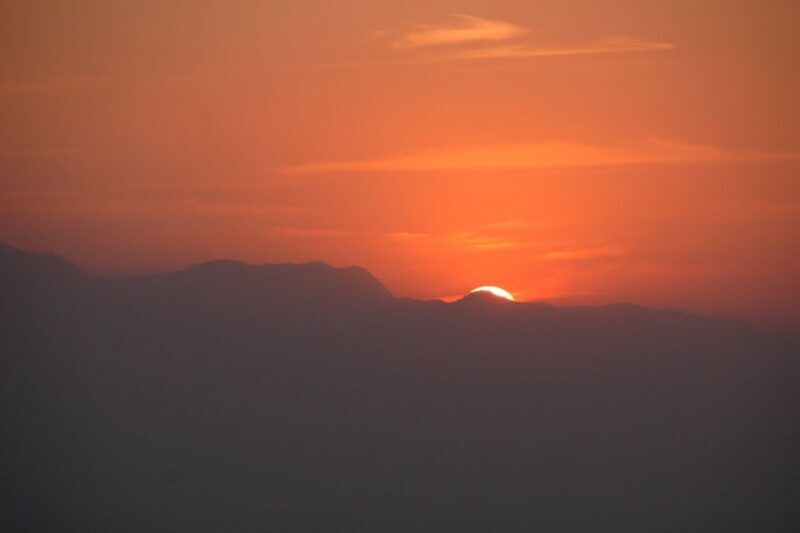 Kathmandu: Nagarkot Sunrise and Hike Tour to Changu Narayan - Key Points: