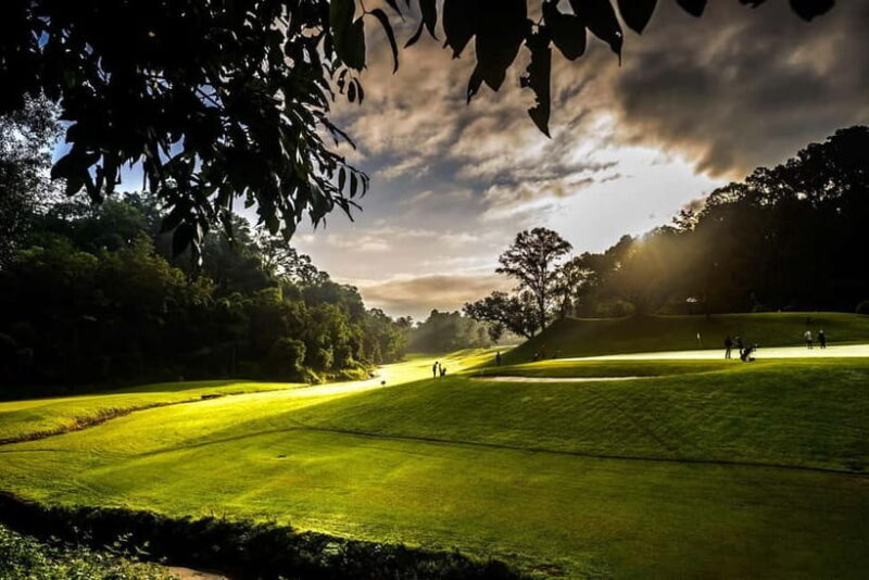 Kathmandu's 18-Hole Gem: Hike & Play the Himalayan Golf - Exploring on Foot: The Hike and Shrine Visit