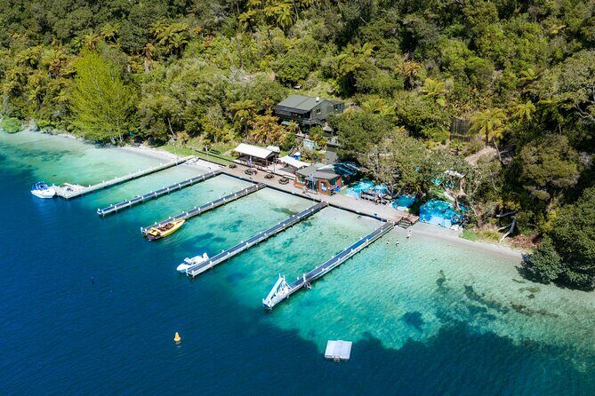 Katoa Jet Boat & Lake Rotoiti Hot Pools - A Deep Dive into the Rotorua Hot Pools and Jet Boat Tour
