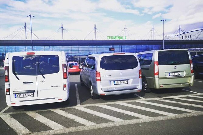 Katowice KTW Airport - Kraków City/KrakówAirport Private Transfer - Efficient and Comfortable: Katowice KTW Airport to Kraków Private Transfer