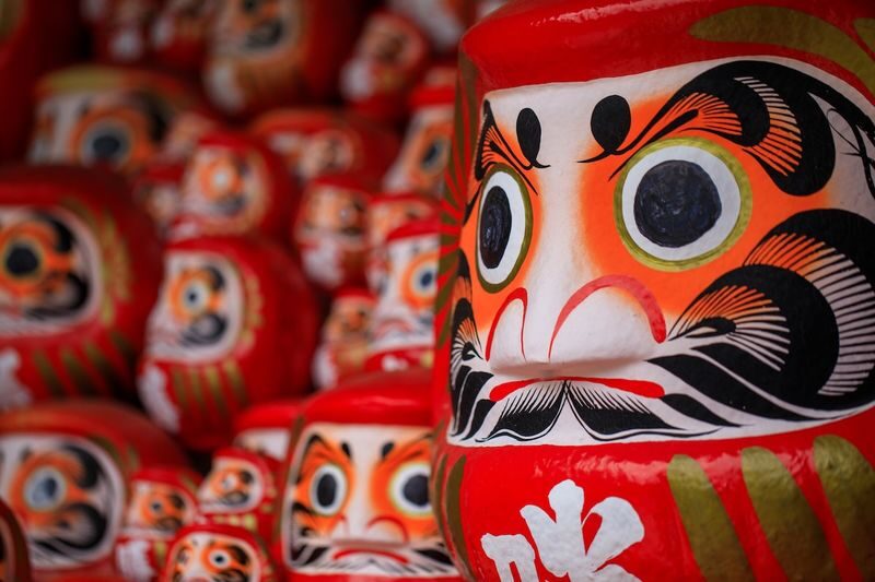 Katsuo-ji Temple Ticket (Optional Osaka Metro Pass) - Following the Daruma through the temple grounds