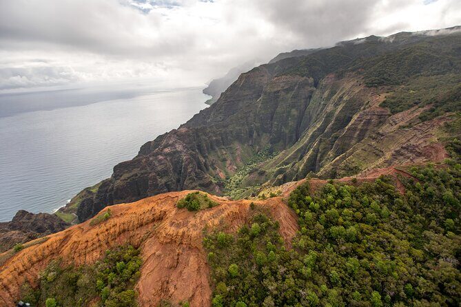 Kauai' Exclusive Helicopter Tour: Land & Explore Olokele Canyon - The Sum Up