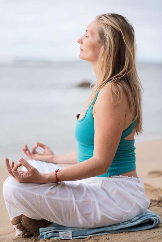 Kauai: Sunrise Yoga Class at Kauai Beach Resort - Kauai: Sunrise Yoga Class at Kauai Beach Resort