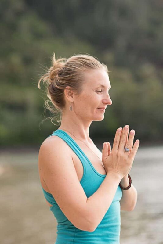 Kauai: Sunrise Yoga Class at Kauai Beach Resort - A Step-by-Step Breakdown of the Experience