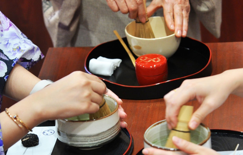 Kawaguchiko Fuji Panorama Ropeway 1-Day Small Group Tour - Lunch, then the Lawson photo stop