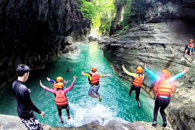 Kawasan Falls Canyoneering w/ Lunch & Transfers from Cebu City - Visiting Kawasan Falls: A Waterfall Worth the Hype
