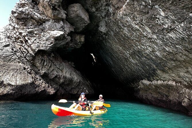 Kayak Adventure in Sesimbra - The Heart of Arrábida Natural Park - Who Should Consider This Tour?