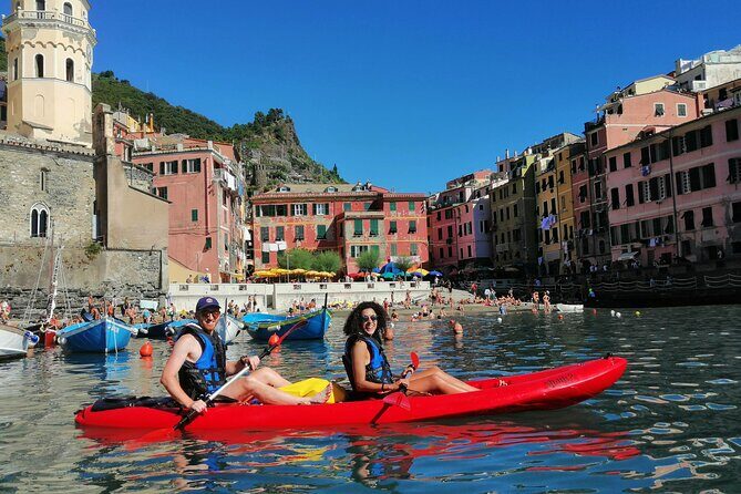 Kayak tour from Monterosso to Vernazza - An In-Depth Look at the Experience