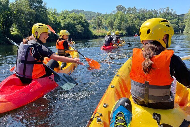 KAYAK TOUR I Descent of the River Lima in Kayak - FAQ