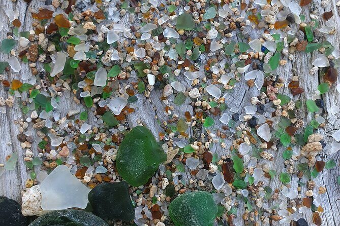 Kayak Tour to Seaglass Island - An In-Depth Look at the Kayak Tour to Seaglass Island