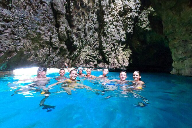 Kayak tour with cave experience - Overview of the Kayak Cave Tour