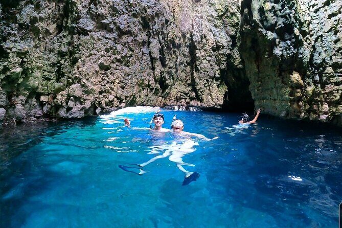 Kayak tour with cave experience - Value for Money