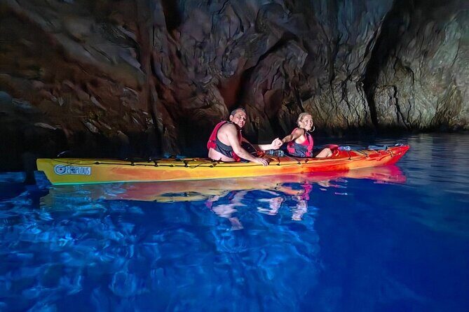 Kayak Trip to Hidden blue Cave, with lunch & fruits. - Who Will Love This Trip?