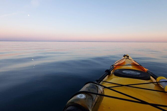 Kayak Trips on Lake Superior, Two Harbors, MN (Larsmont Cottages) - Key Points