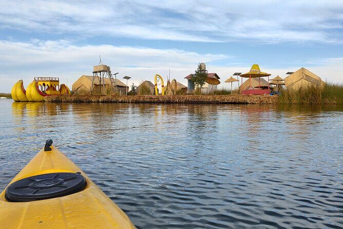 kayak uros mas conexión con isla Taquile - Considerations and Practical Tips