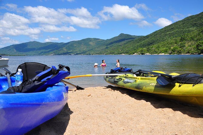 Kayak Water Trail in Red River Park by Adrenailha - Key Points