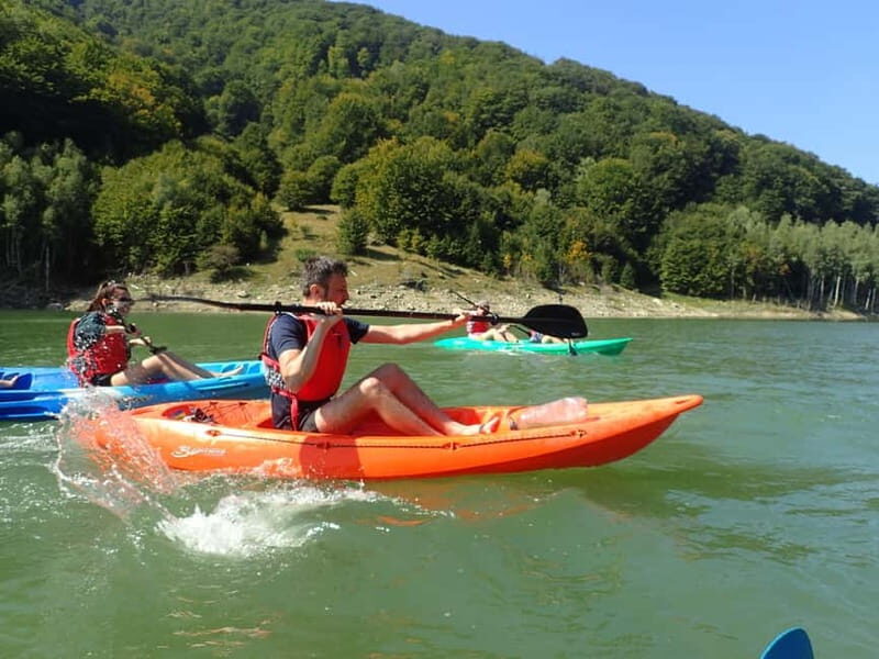 Kayaking Adventure on Siriu mountain Lake - A Deep Dive into the Kayaking Experience at Siriu Mountain Lake