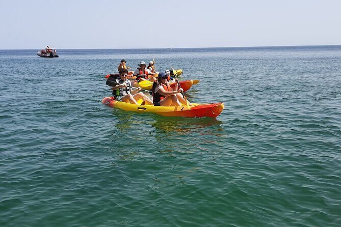 Kayaking along the Algarve Coast - The Experience in Detail