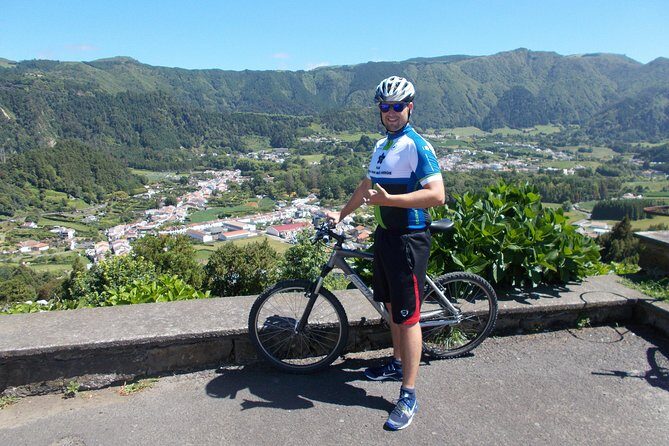 Kayaking and Mountain Biking in Furnas - Pedaling Through the Caldera: Scenic Mountain Biking