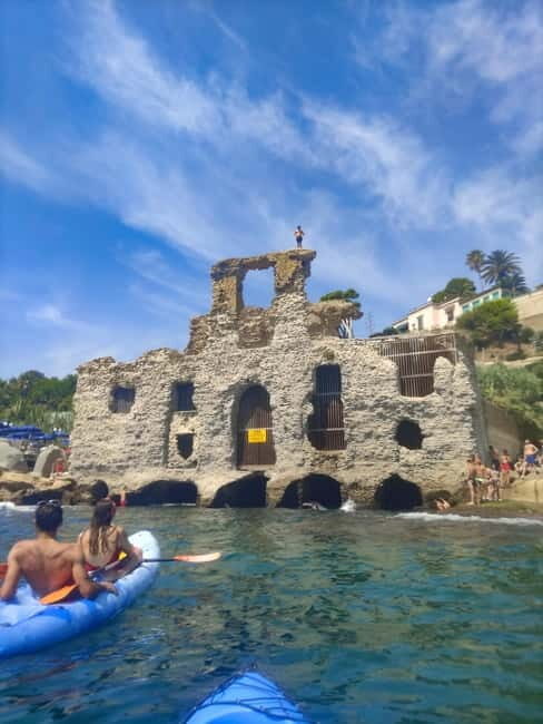 Kayaking in Naples: Guided tour in the Posillipo area - FAQ