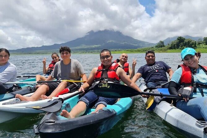 Kayking Arenal | La Fortuna - Kayaking on Lake Arenal | La Fortuna: A Closer Look into an Authentic Costa Rican Adventure