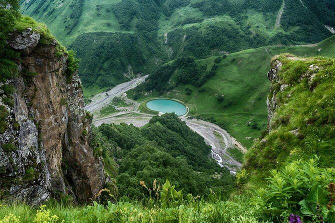 Kazbegi, Ananuri , Gudauri and Zhinvali (Group Tour) - Who Will Love This Tour?