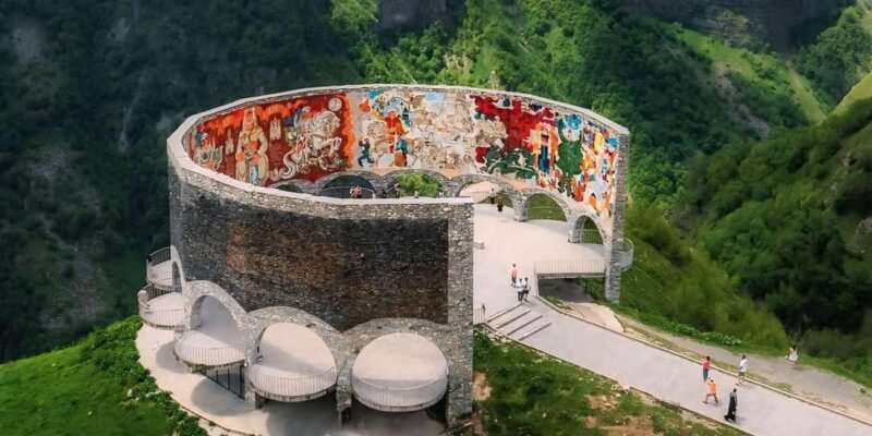 Kazbegi and Gudauri Mountain Area Private Tour From Tbilisi - Zhinvali Water Reservoir: A Jewel in the Mountains