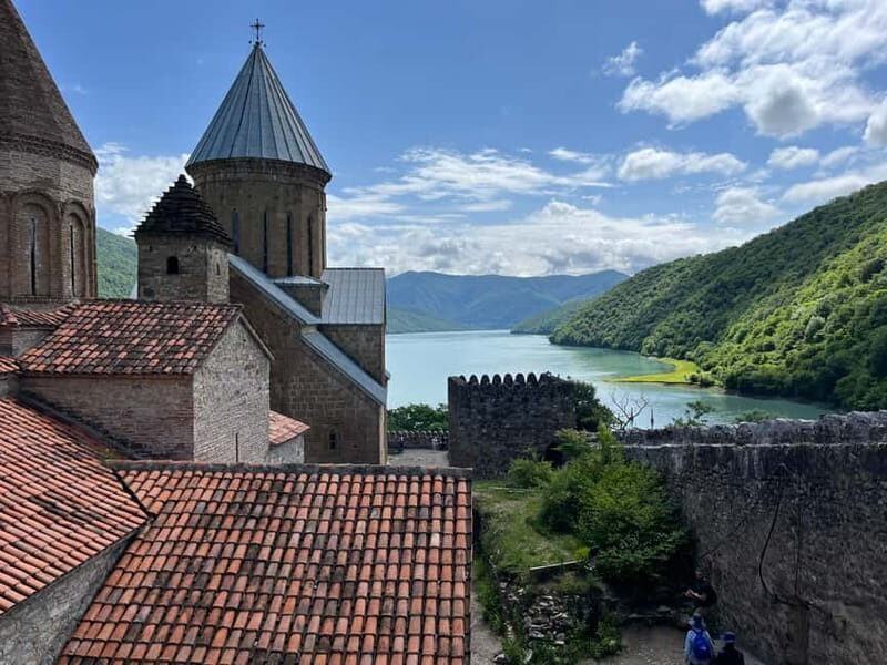 Kazbegi Day Trip (Jinvali, Ananuri, Gudauri, Gergeti church) - Experience the Best of Georgia’s Caucasus on a Kazbegi Day Trip